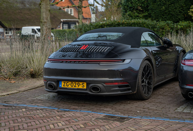 Porsche 992 Carrera 4S Cabriolet