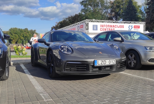 Porsche 992 Carrera S