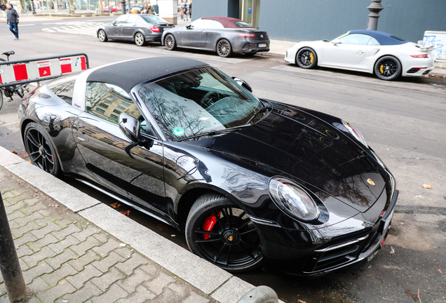 Porsche 992 Targa 4 GTS