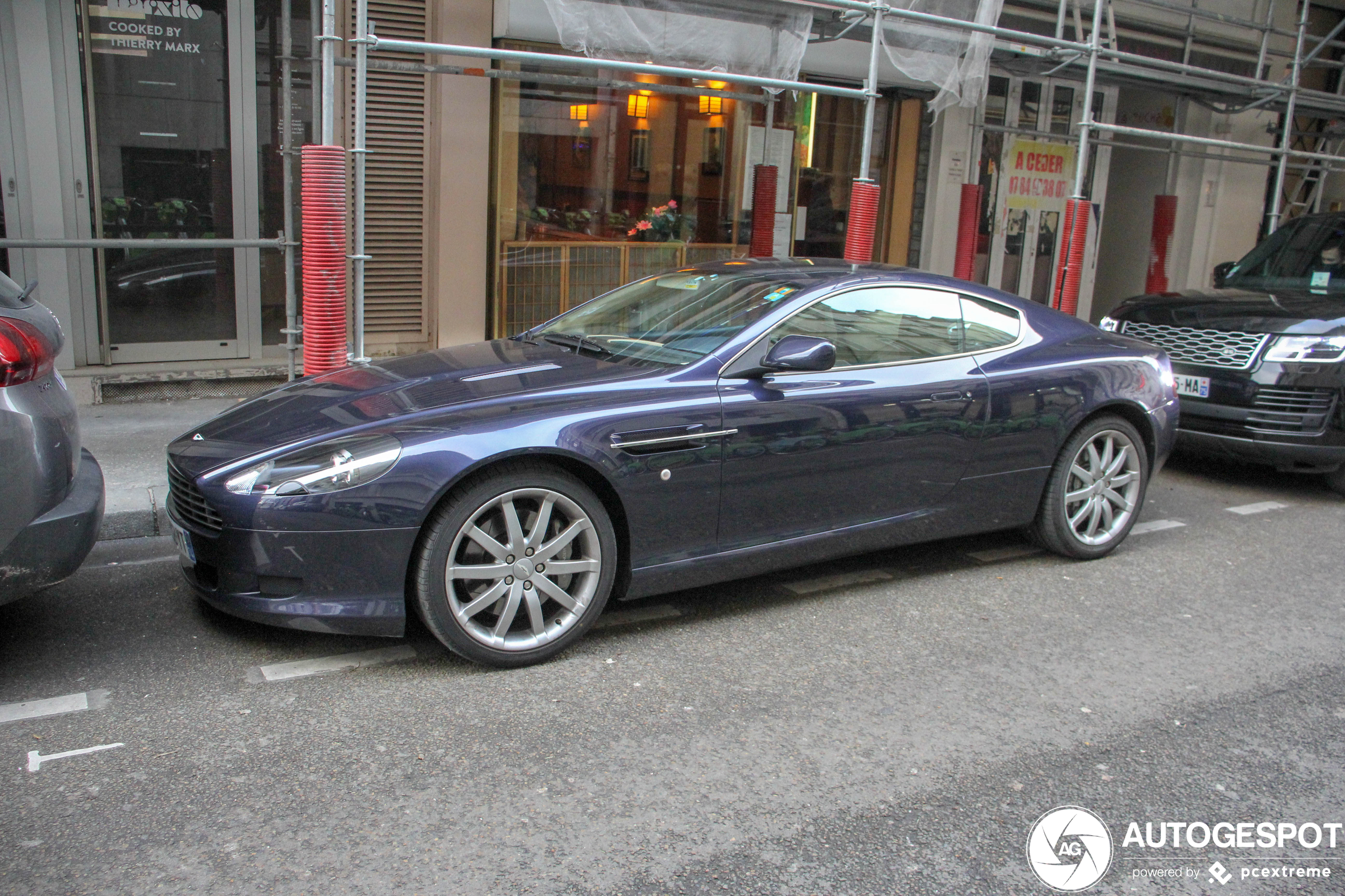 Aston Martin DB9