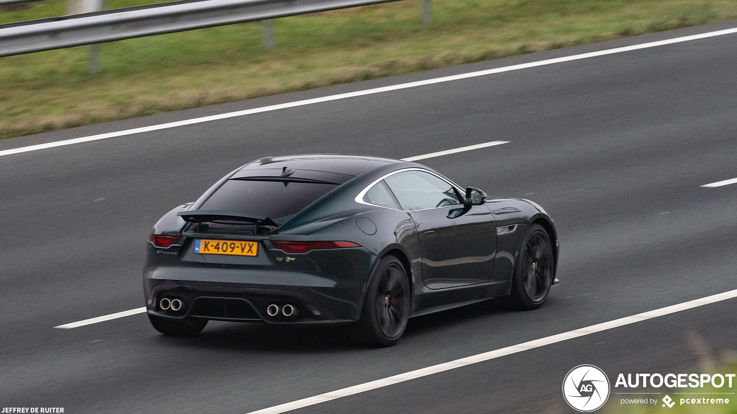 Jaguar F-TYPE R Coupé 2020