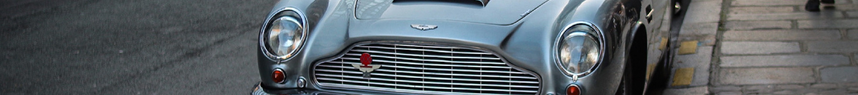 Aston Martin DB6 MKII