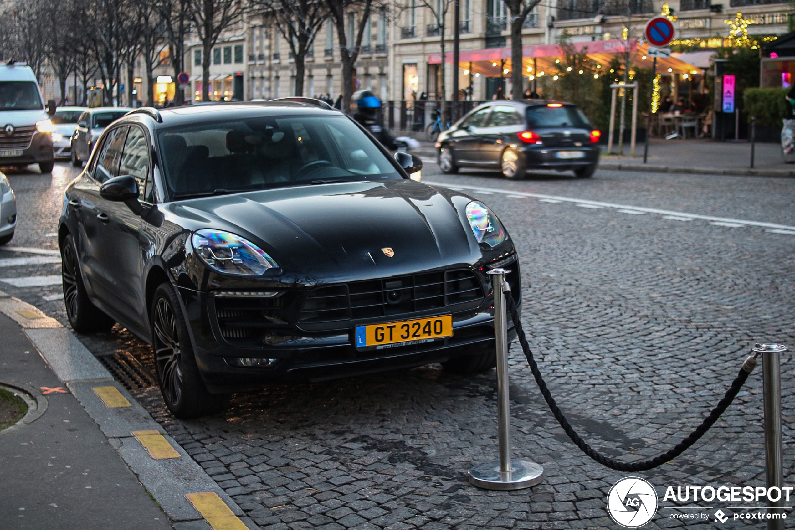 Porsche 95B Macan GTS