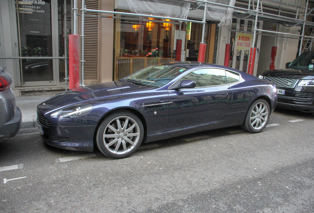 Aston Martin DB9