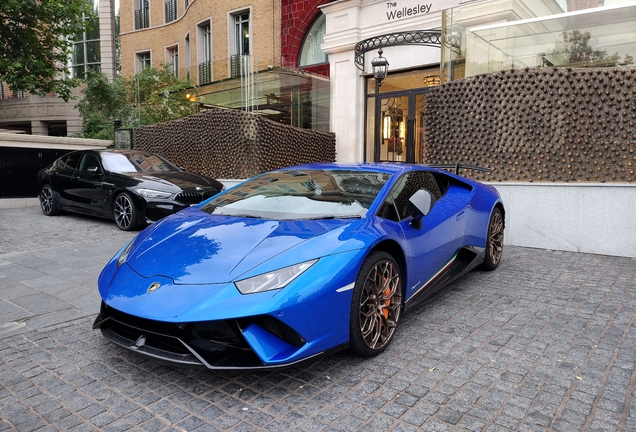 Lamborghini Huracán LP640-4 Performante