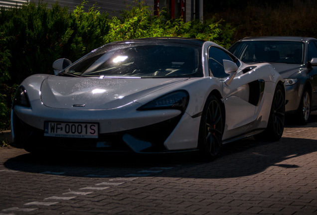 McLaren 570GT