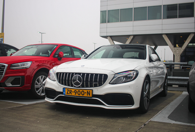 Mercedes-AMG C 63 S W205