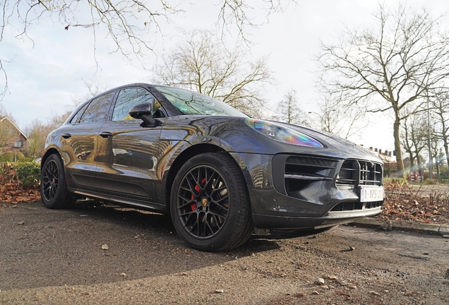 Porsche 95B Macan GTS MkII