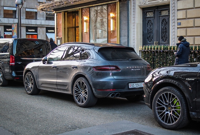 Porsche 95B Macan Turbo