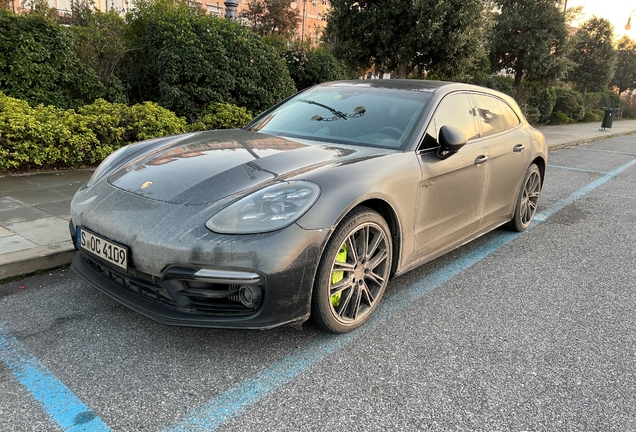 Porsche 971 Panamera Turbo S E-Hybrid Sport Turismo