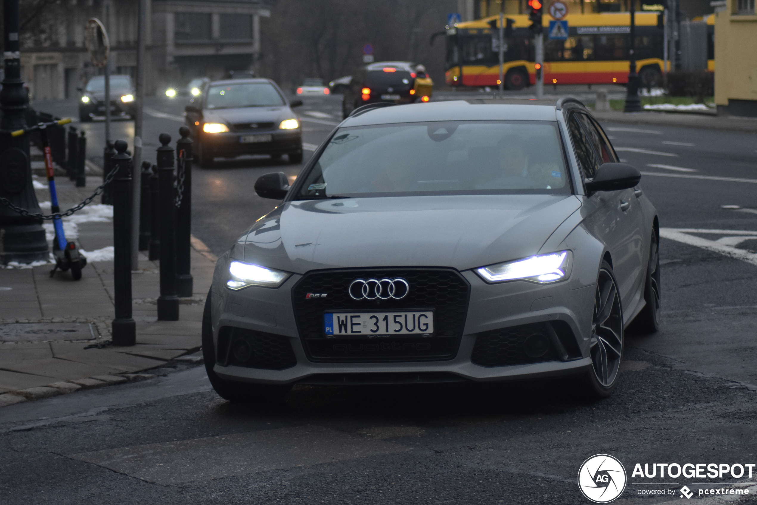 Audi RS6 Avant C7 2015