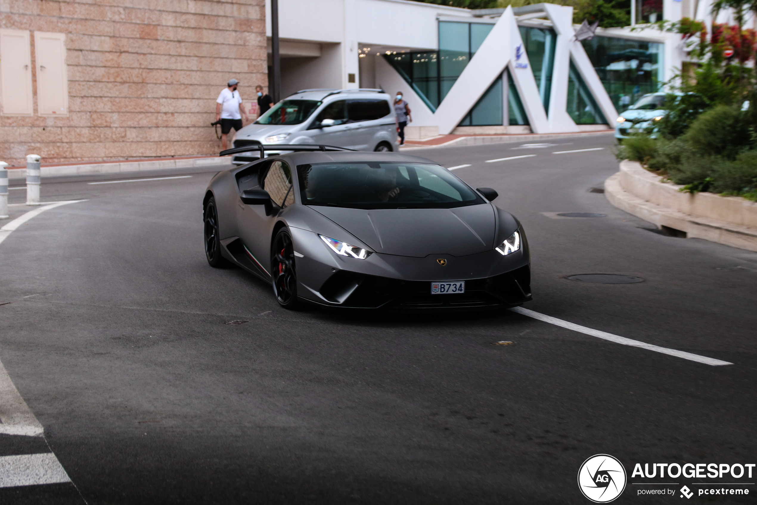 Lamborghini Huracán LP640-4 Performante