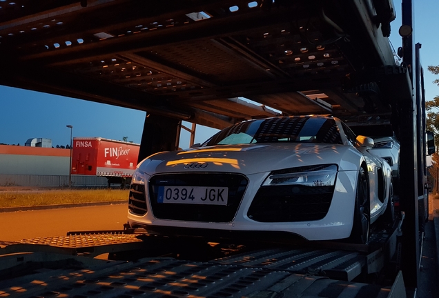 Audi R8 2013