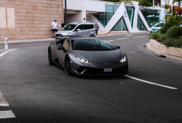 Lamborghini Huracán LP640-4 Performante