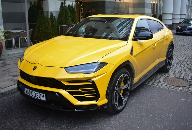 Lamborghini Urus