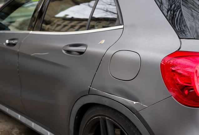 Mercedes-Benz GLA 45 AMG X156