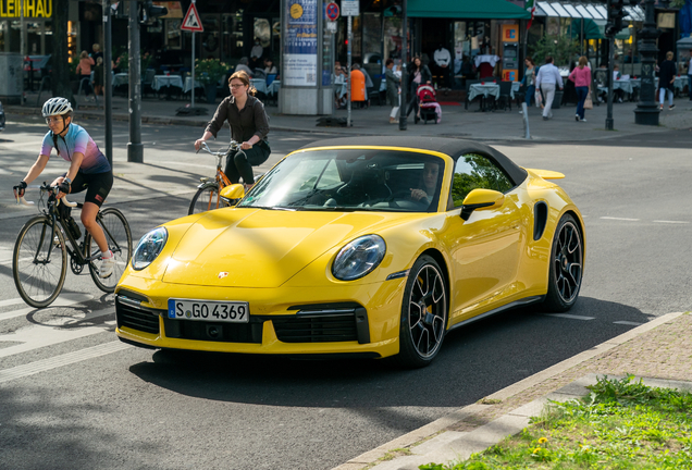 Porsche 992 Turbo S Cabriolet