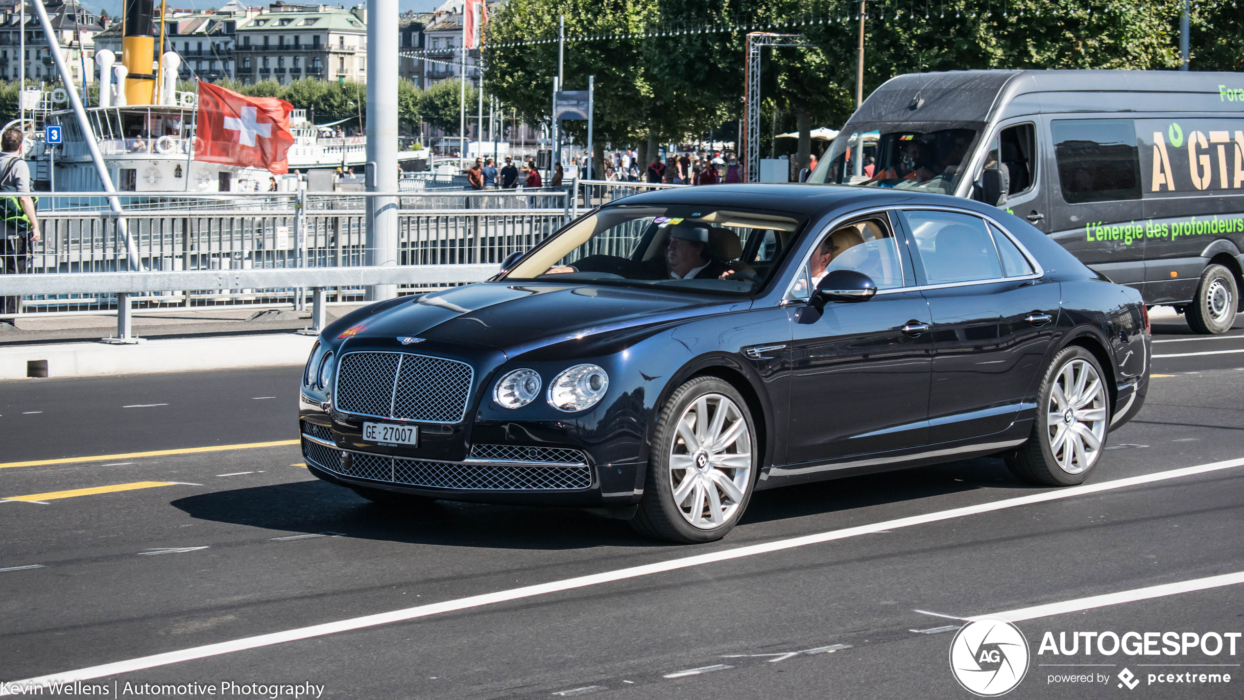 Bentley Flying Spur W12