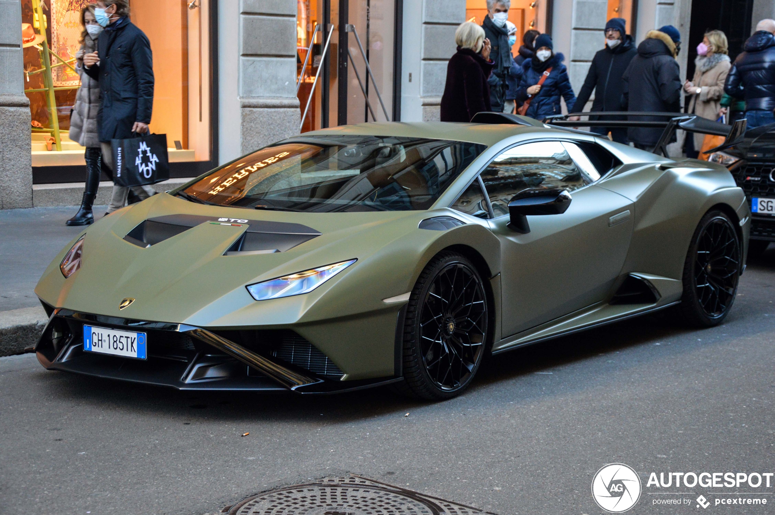 Lamborghini Huracán LP640-2 STO