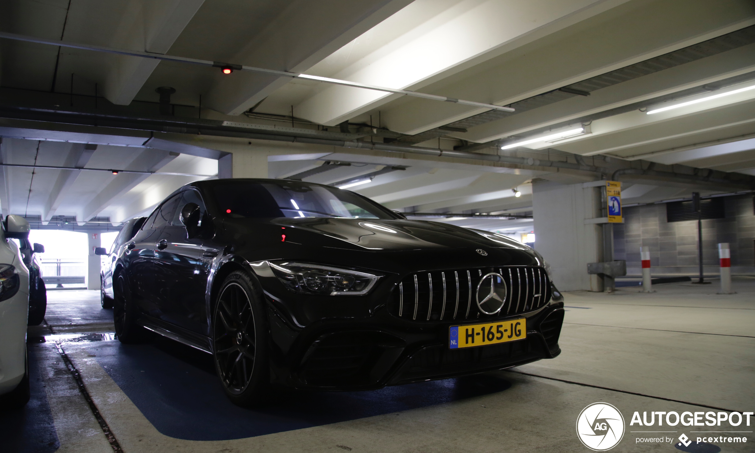 Mercedes-AMG GT 63 S X290