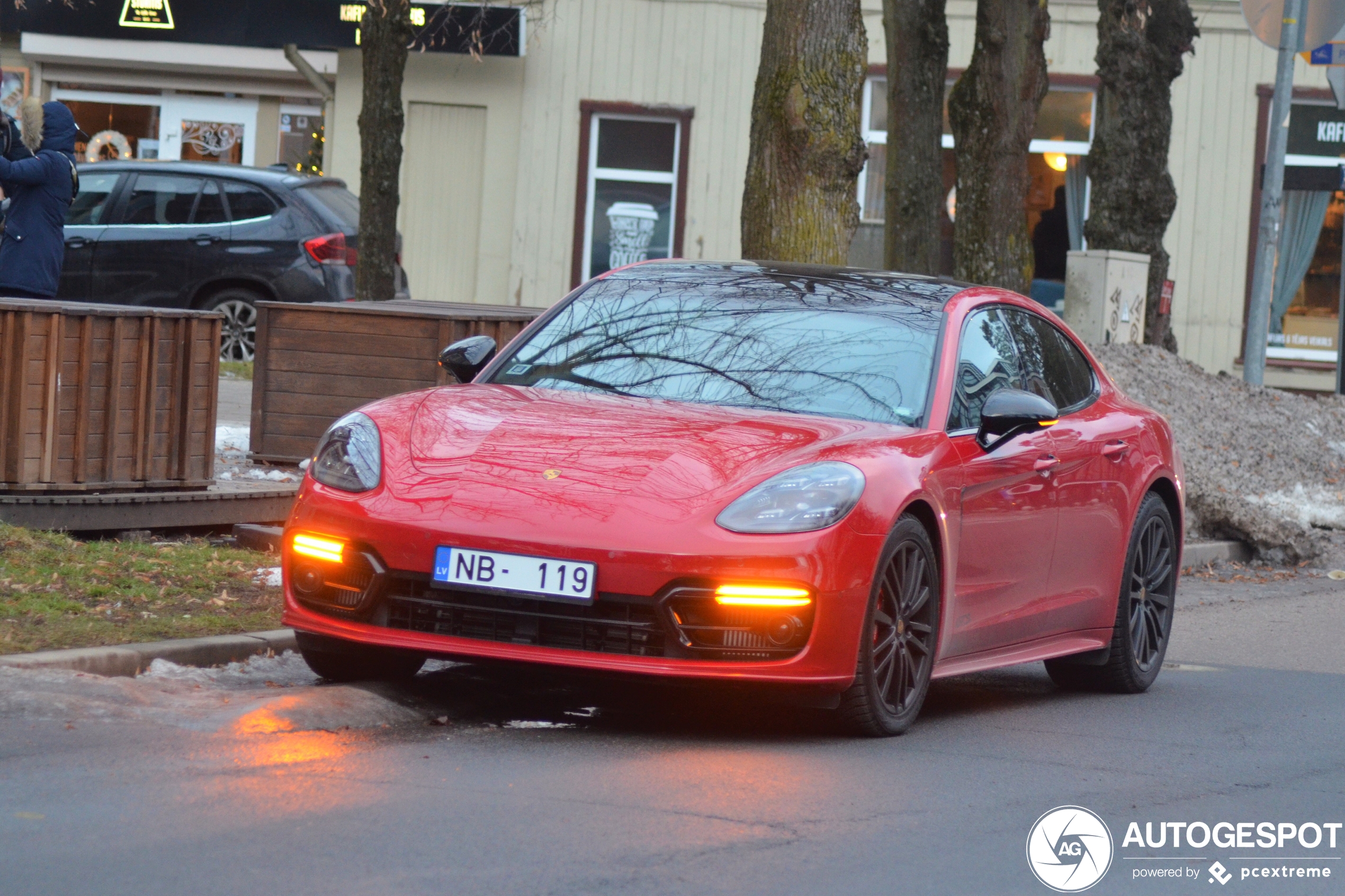 Porsche 971 Panamera GTS MkII