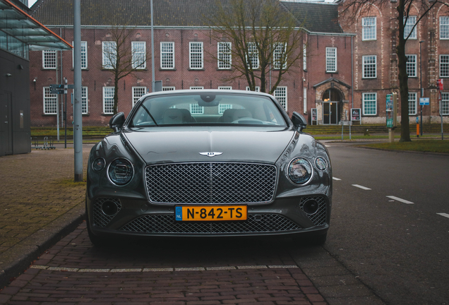 Bentley Continental GTC V8 2020