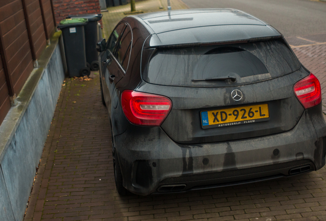 Mercedes-Benz A 45 AMG