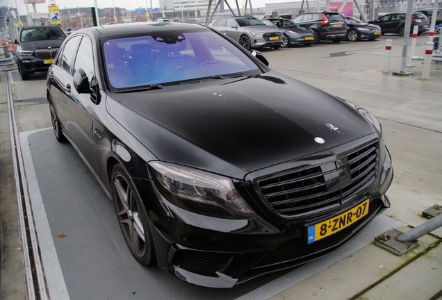 Mercedes-Benz S 63 AMG V222