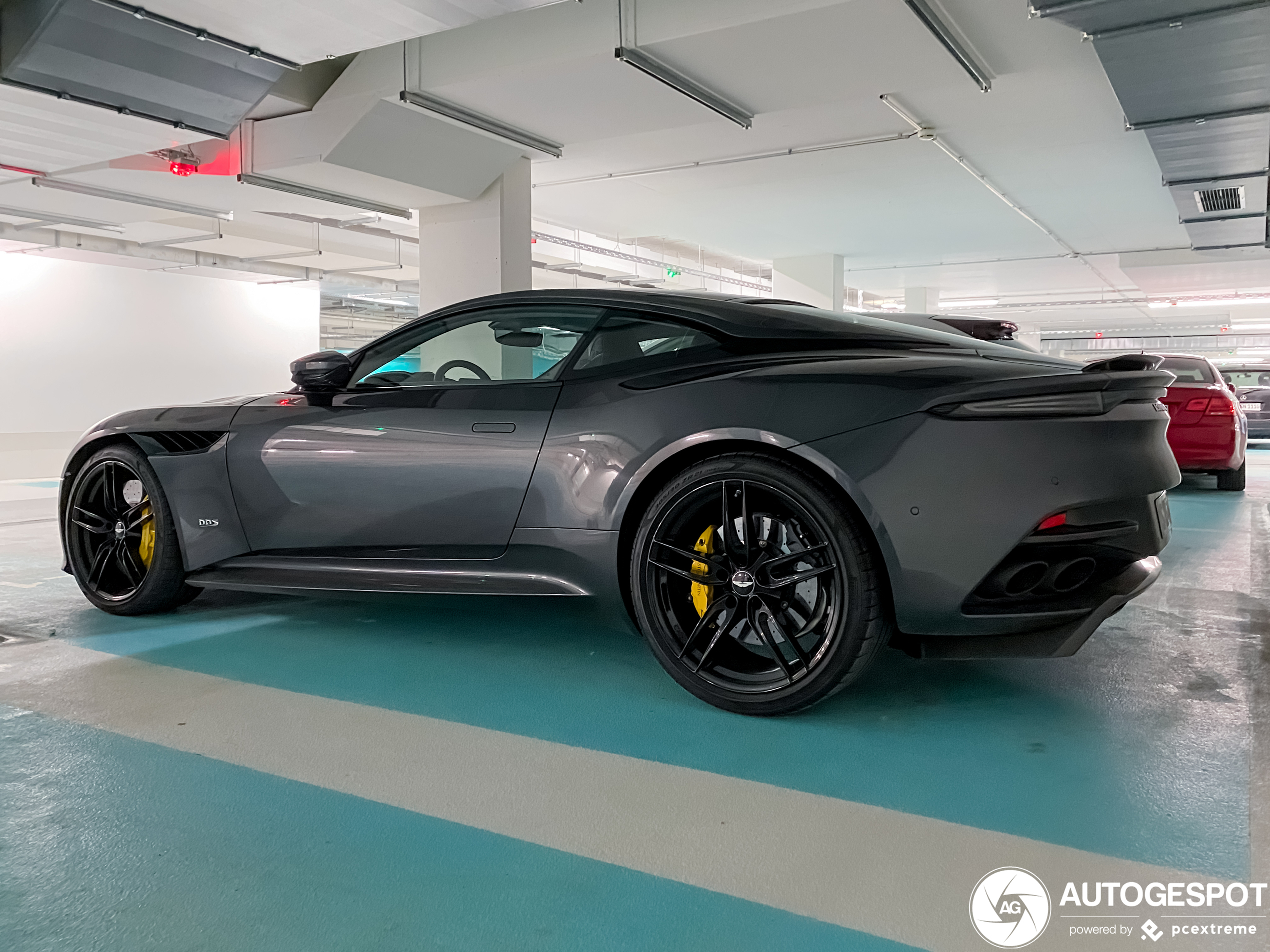 Aston Martin DBS Superleggera