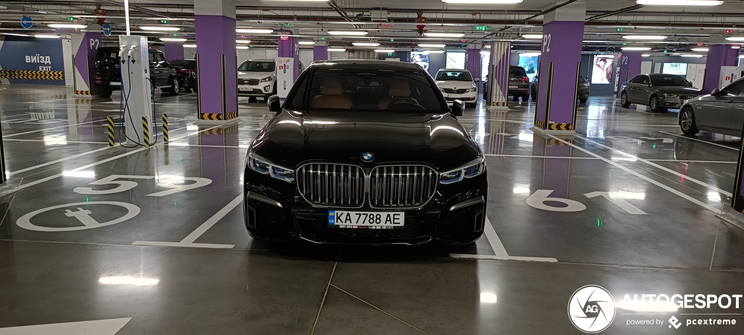 BMW M760Li xDrive 2019