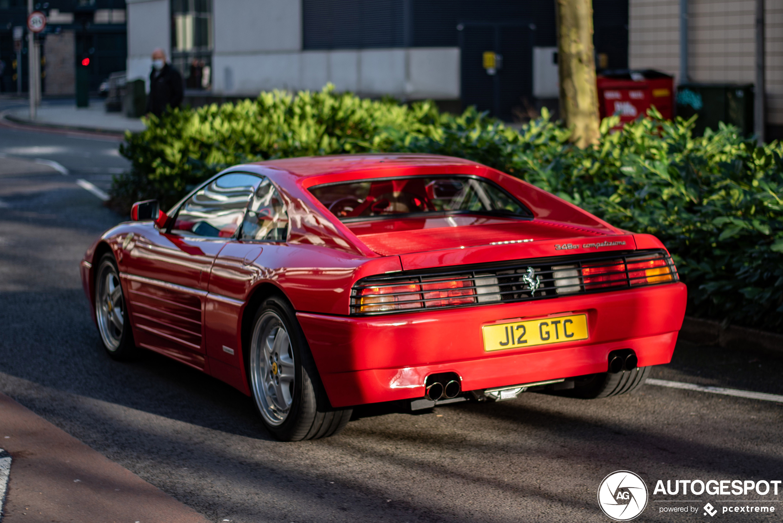 Bijzondere spot: Ferrari 348 GT Competizione