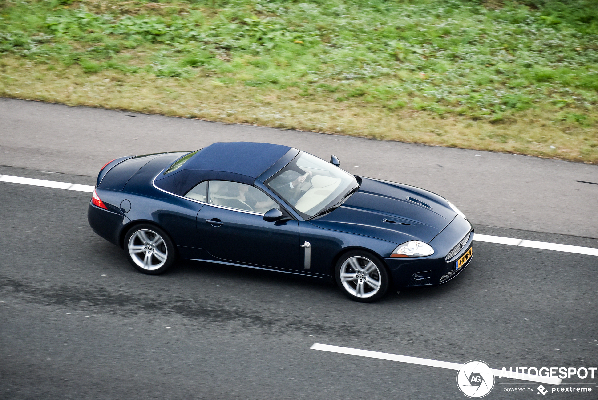 Jaguar XKR Convertible 2006