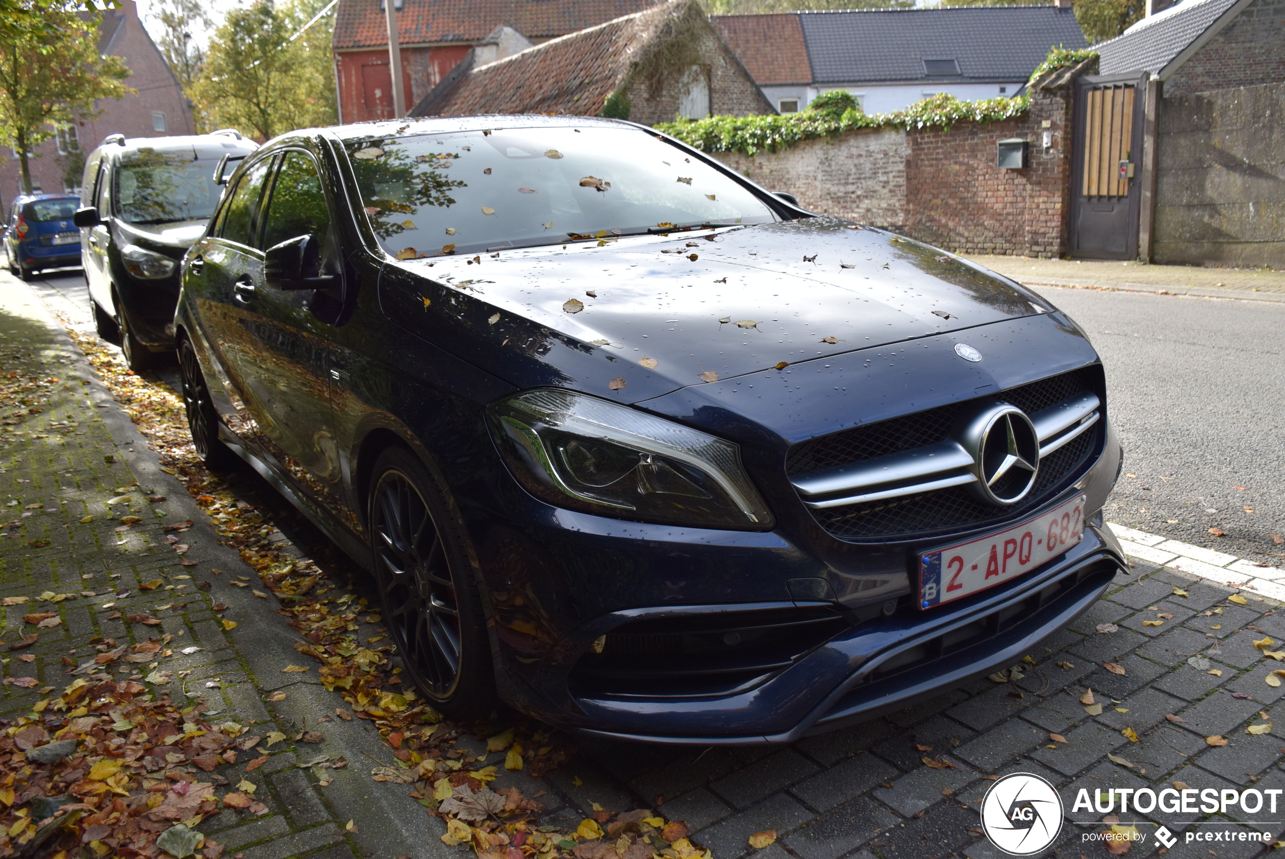 Mercedes-AMG A 45 W176 2015