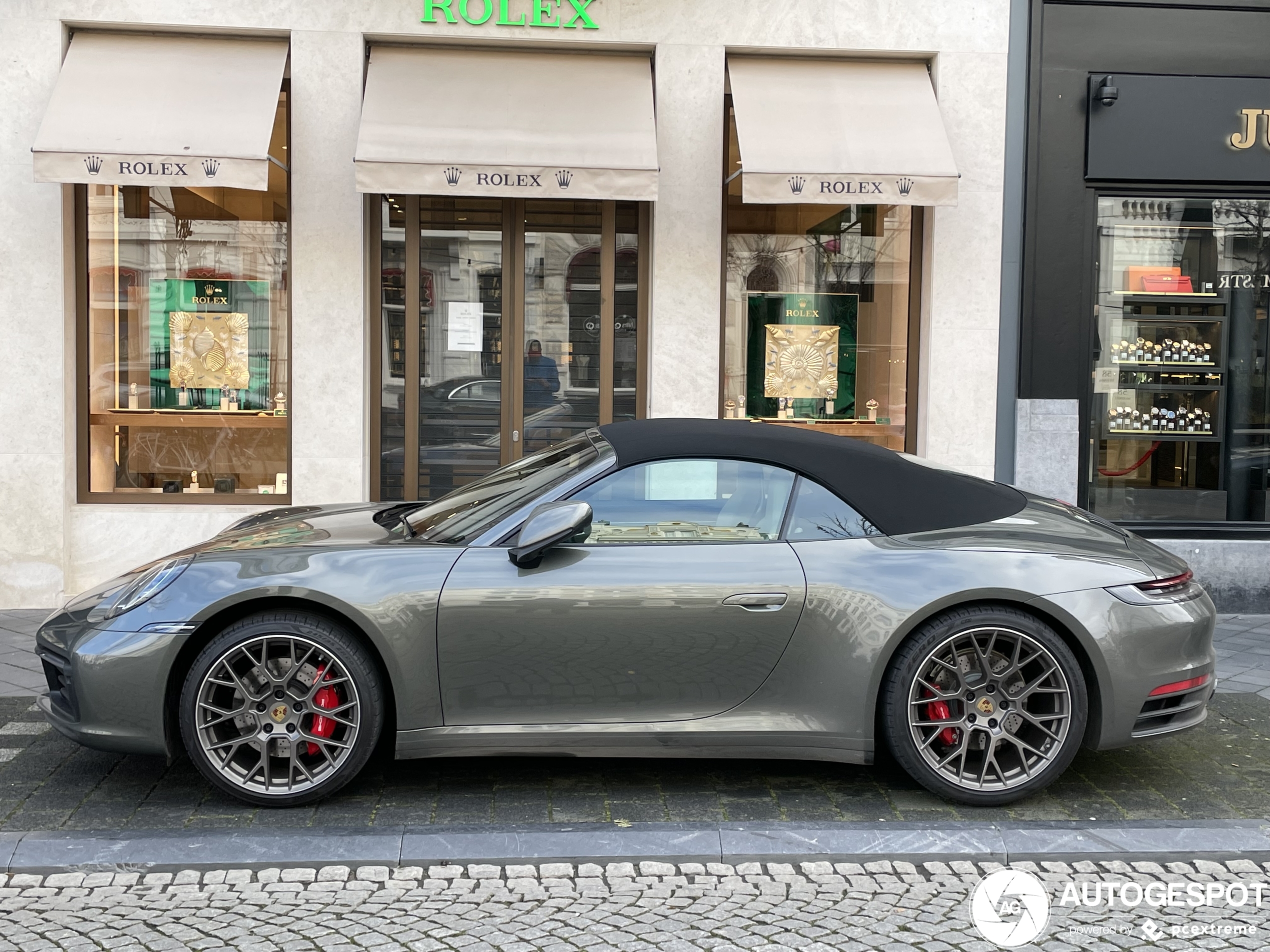 Porsche 992 Carrera 4S Cabriolet