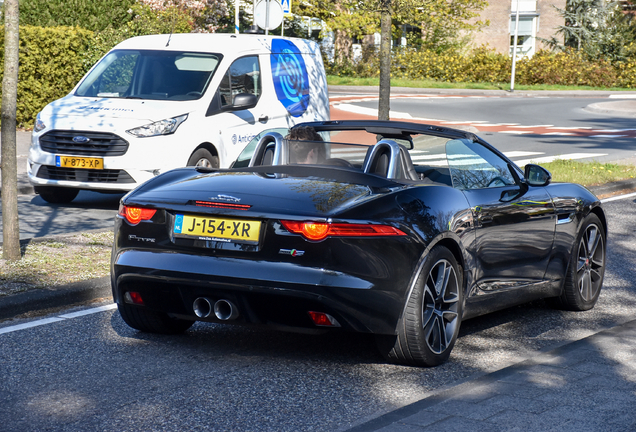 Jaguar F-TYPE S AWD Convertible