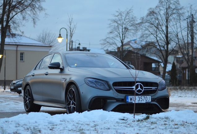 Mercedes-AMG E 63 S W213