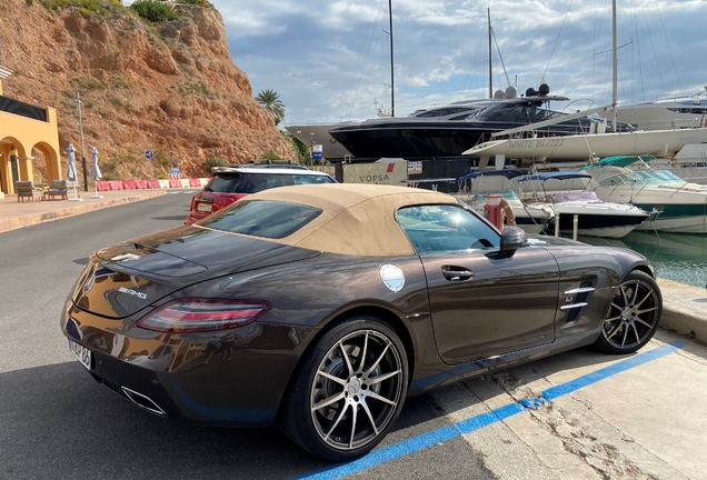 Mercedes-Benz SLS AMG Roadster