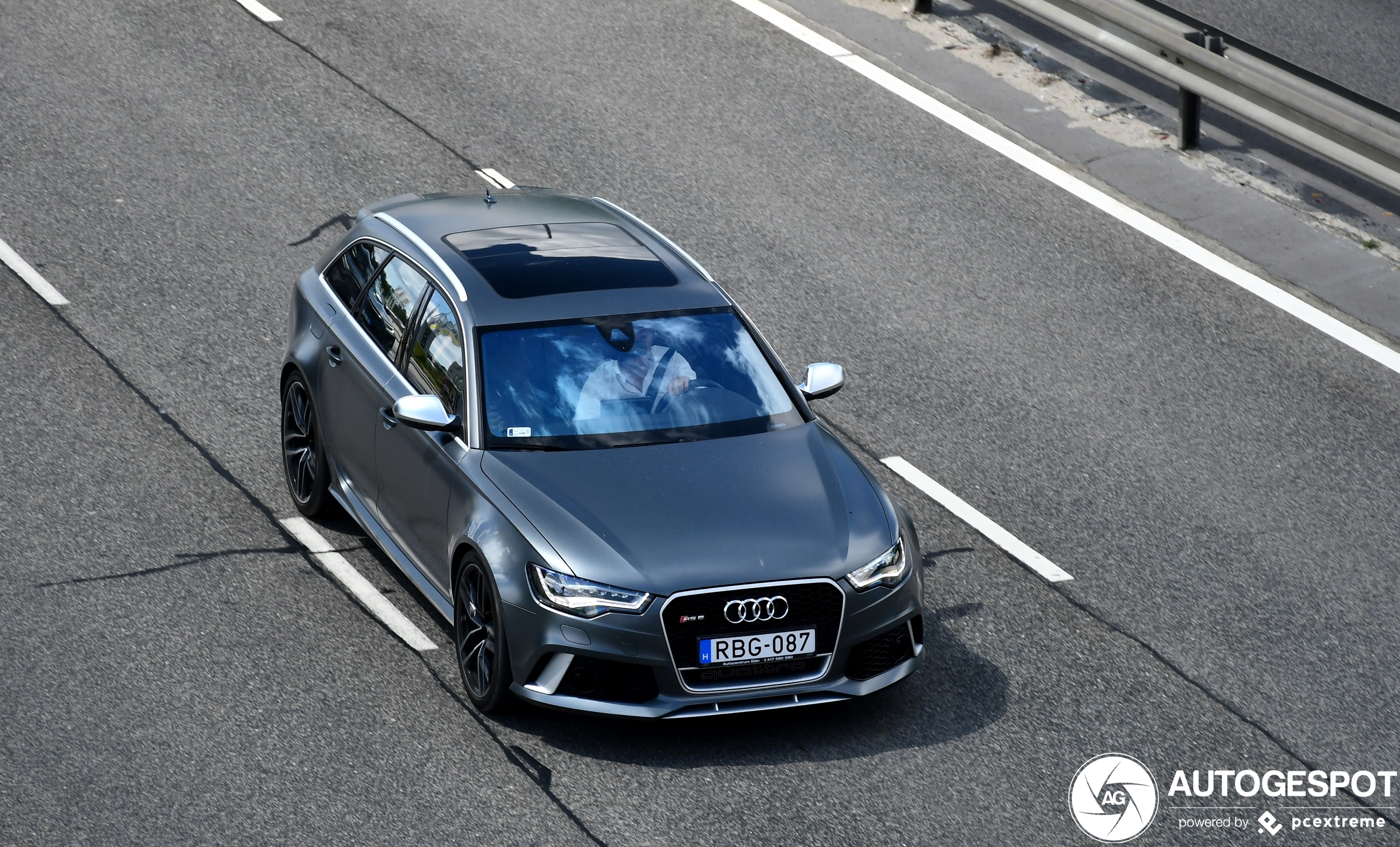 Audi RS6 Avant C7