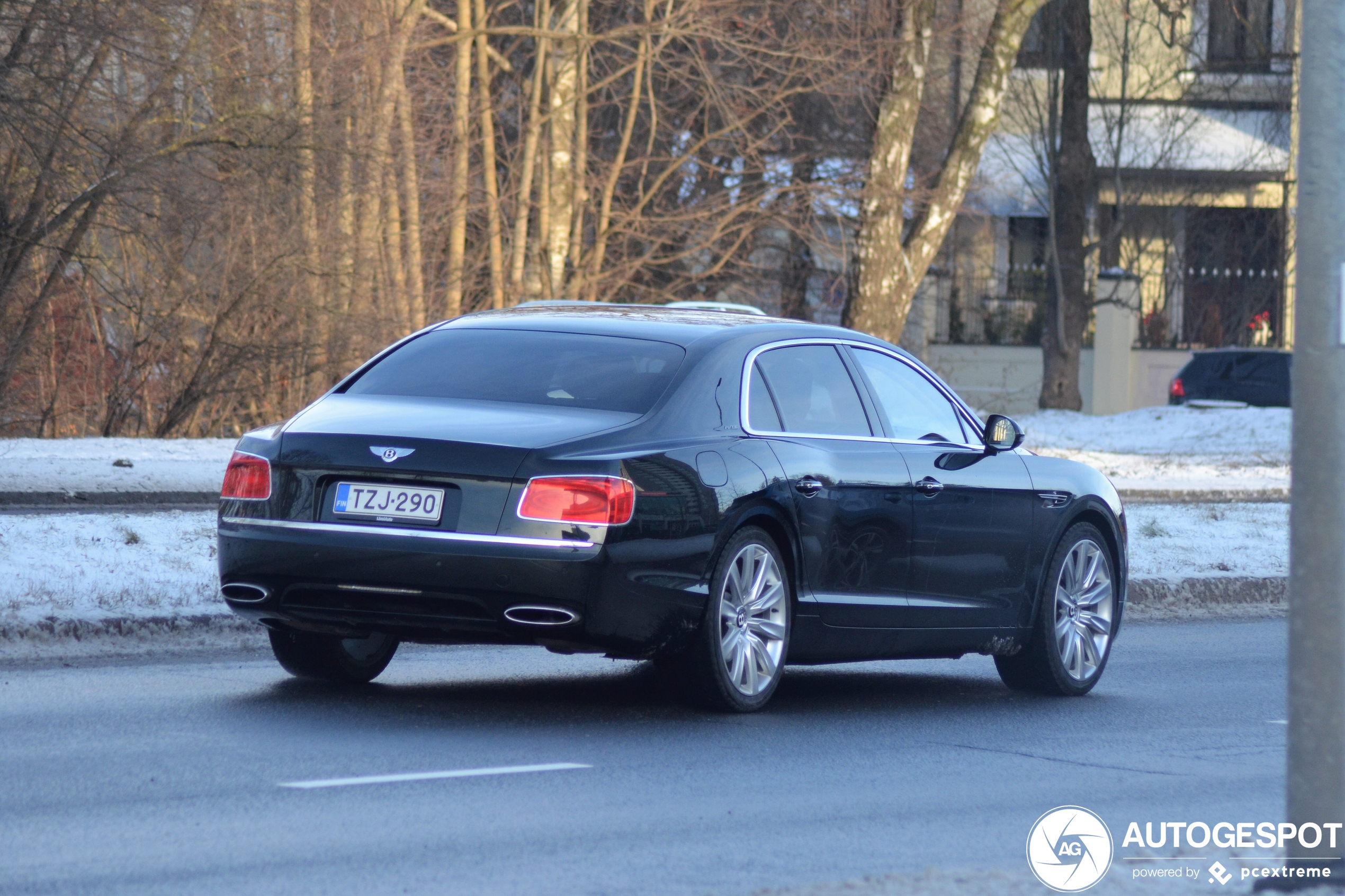 Bentley Flying Spur W12