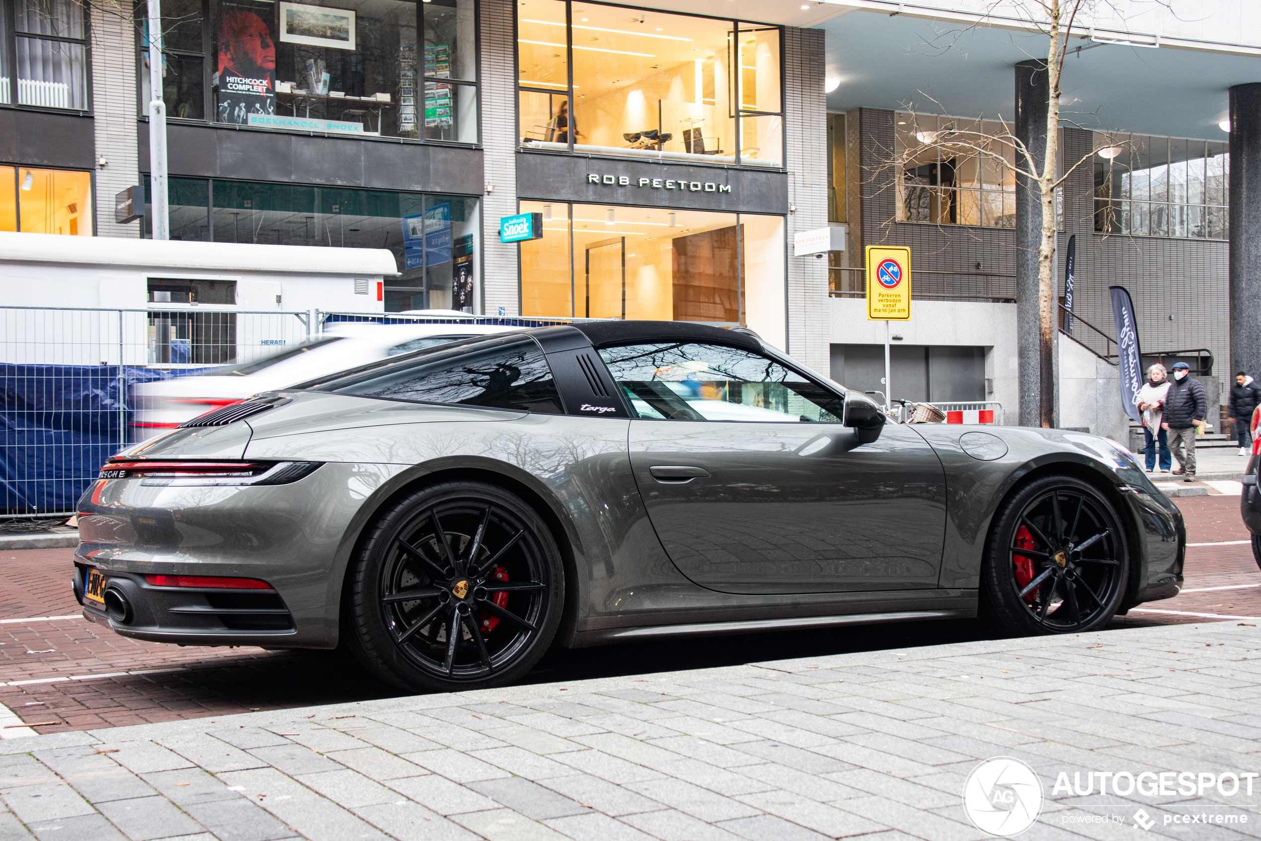 Porsche 992 Targa 4S