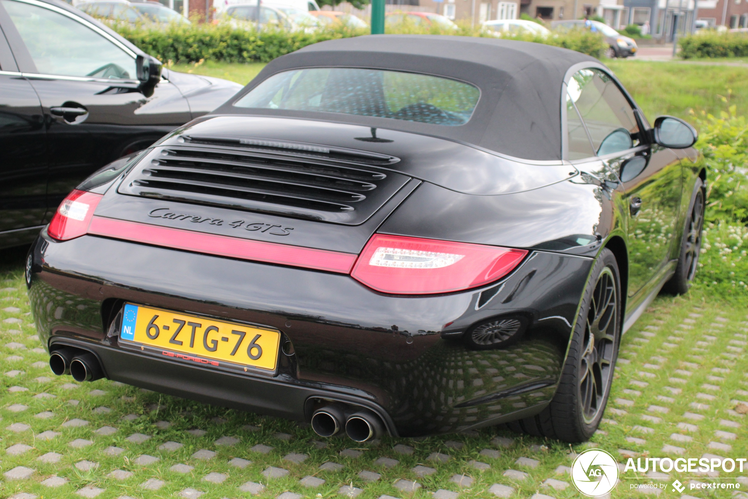 Porsche 997 Carrera 4 GTS Cabriolet