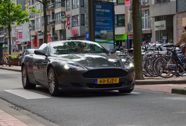 Aston Martin DB9 Volante