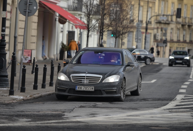 Mercedes-Benz S 63 AMG W221 2010