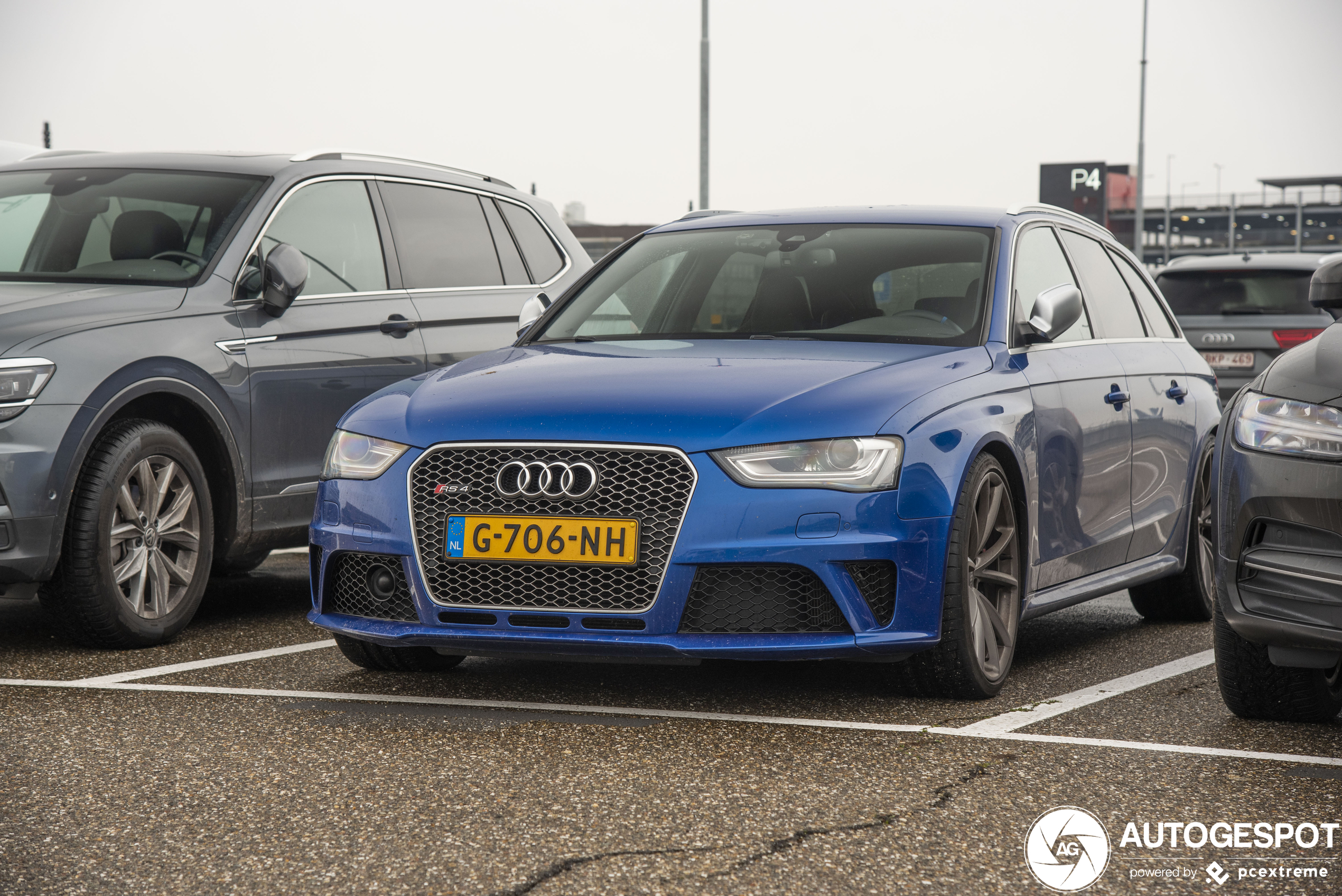 Audi RS4 Avant B8