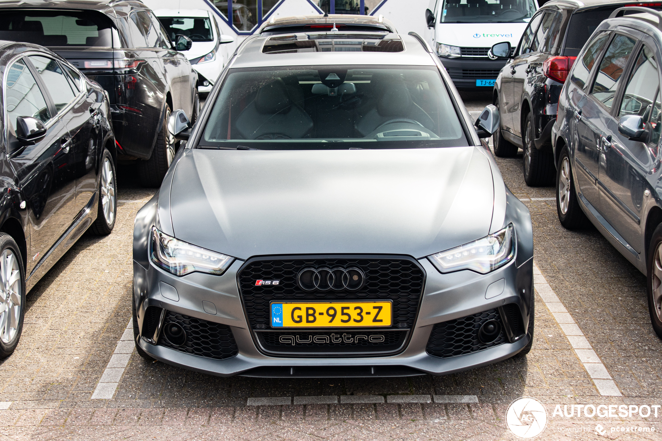 Audi RS6 Avant C7