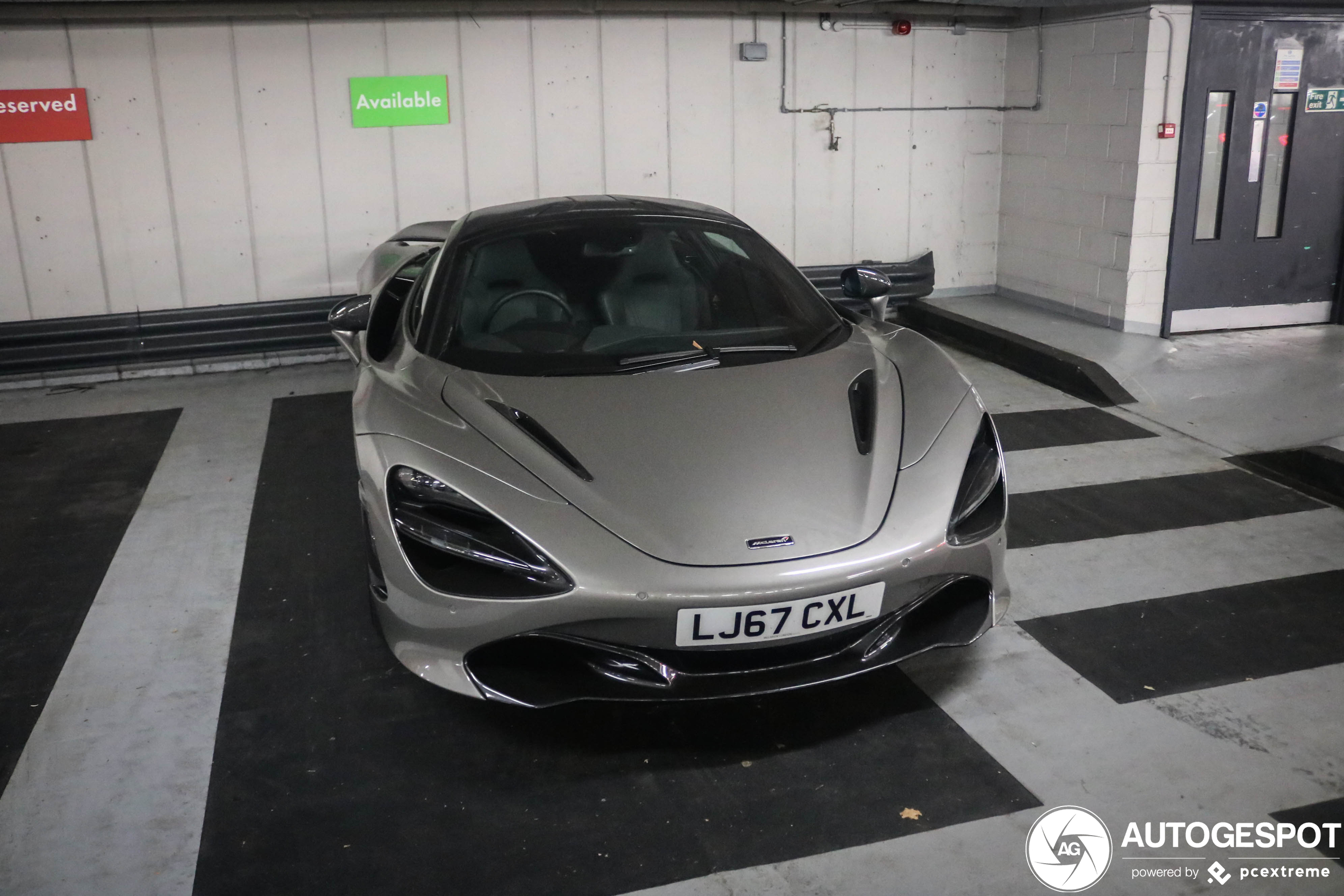 McLaren 720S