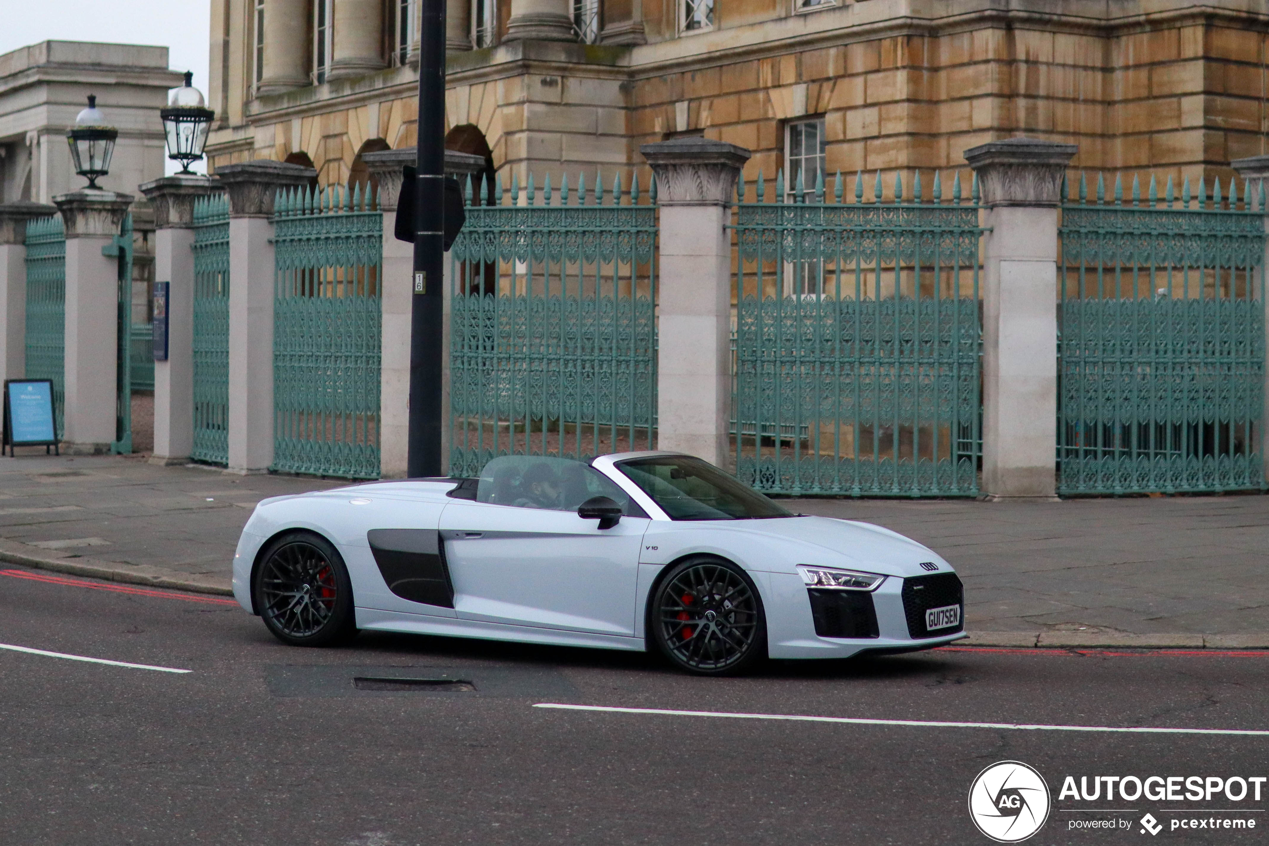 Audi R8 V10 Spyder 2016