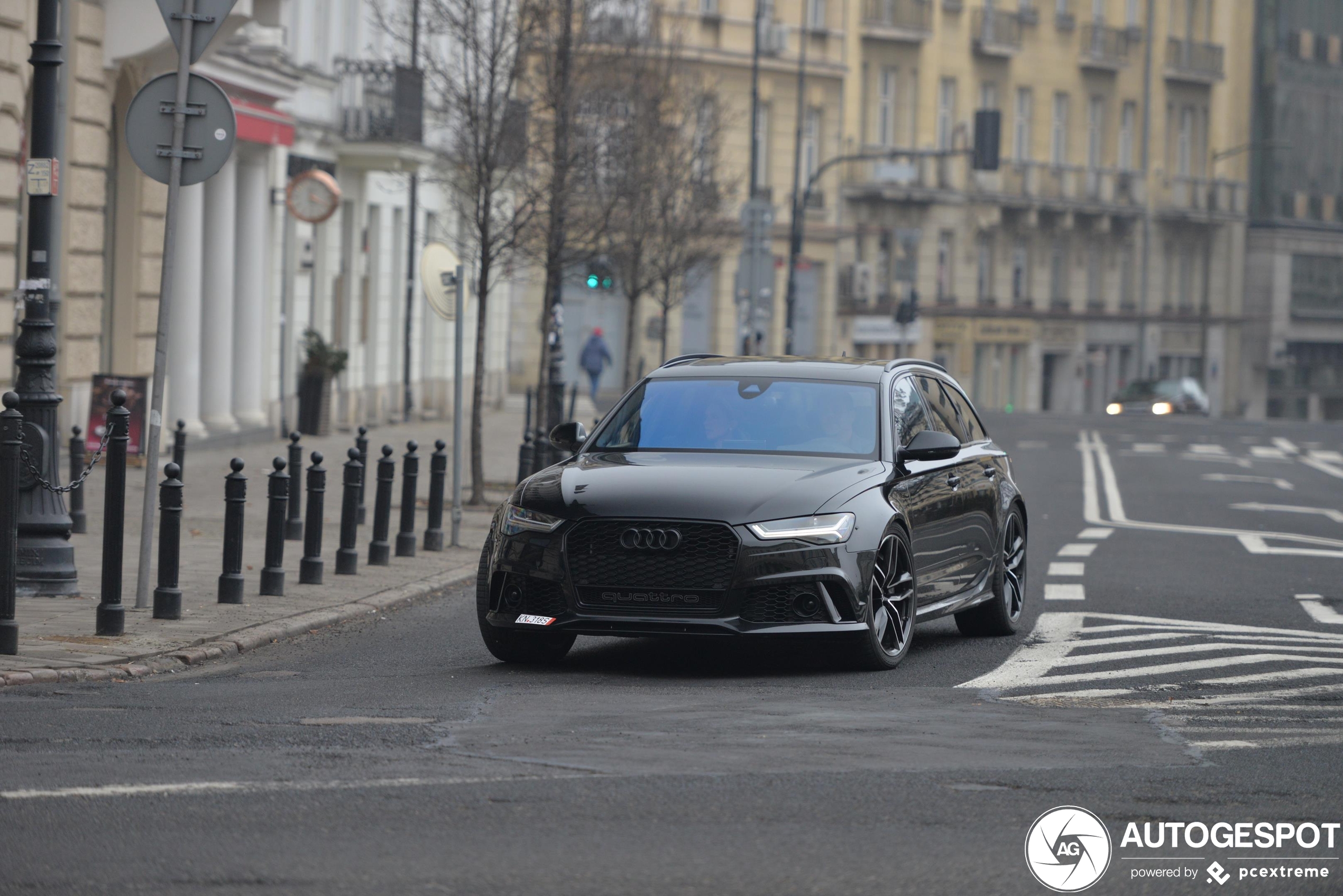 Audi RS6 Avant C7 2015