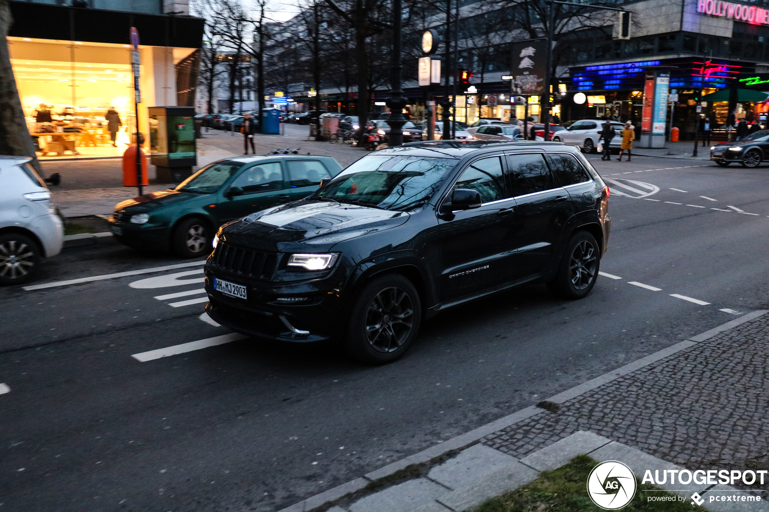 Jeep Grand Cherokee SRT 2013