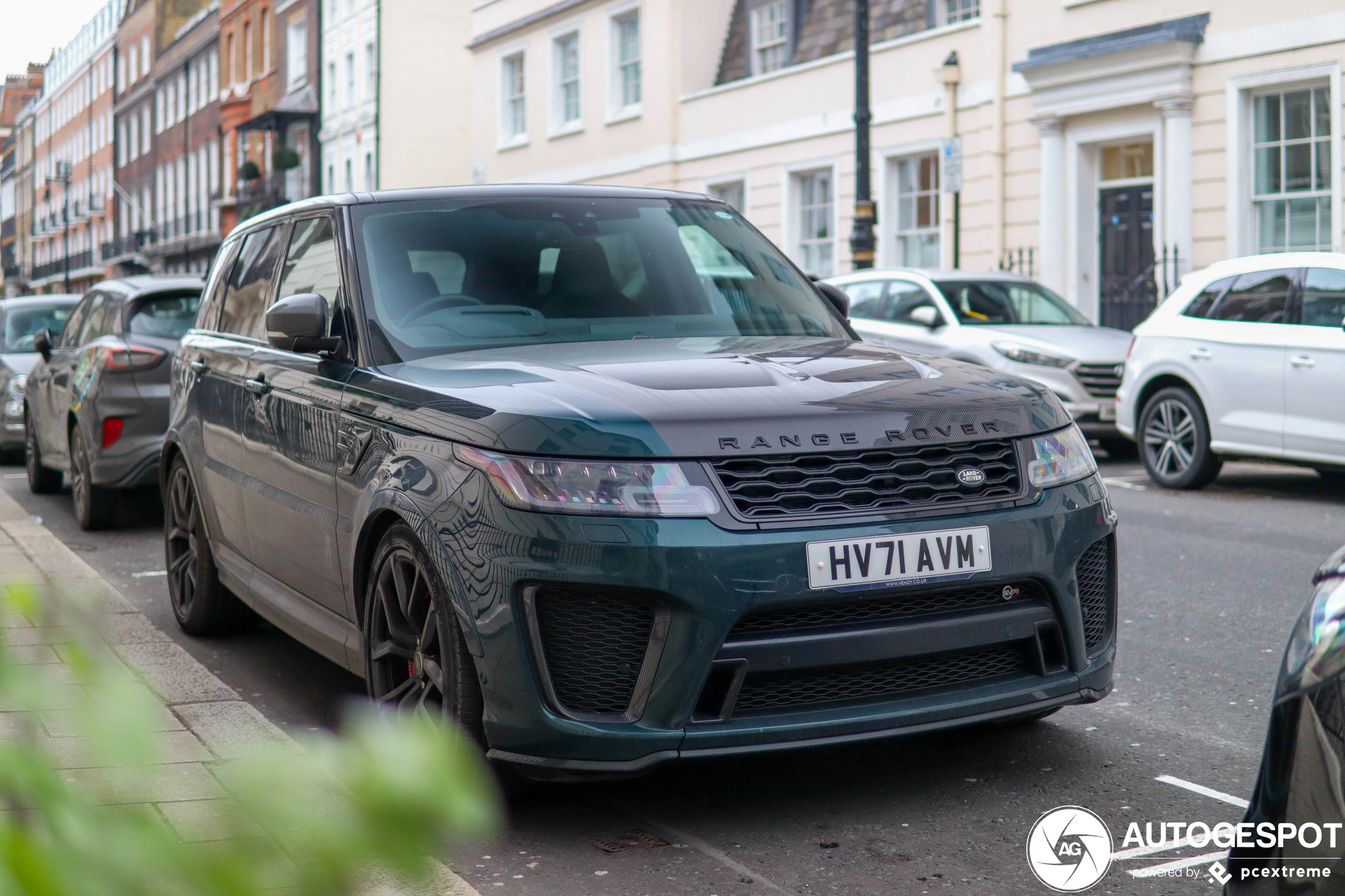 Land Rover Range Rover Sport SVR 2018 Carbon Edition